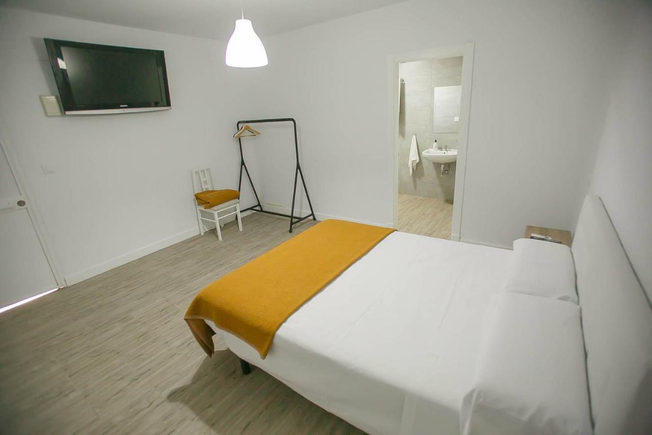 Hostal El Pinar Cadiz Puerto Real Extérieur photo