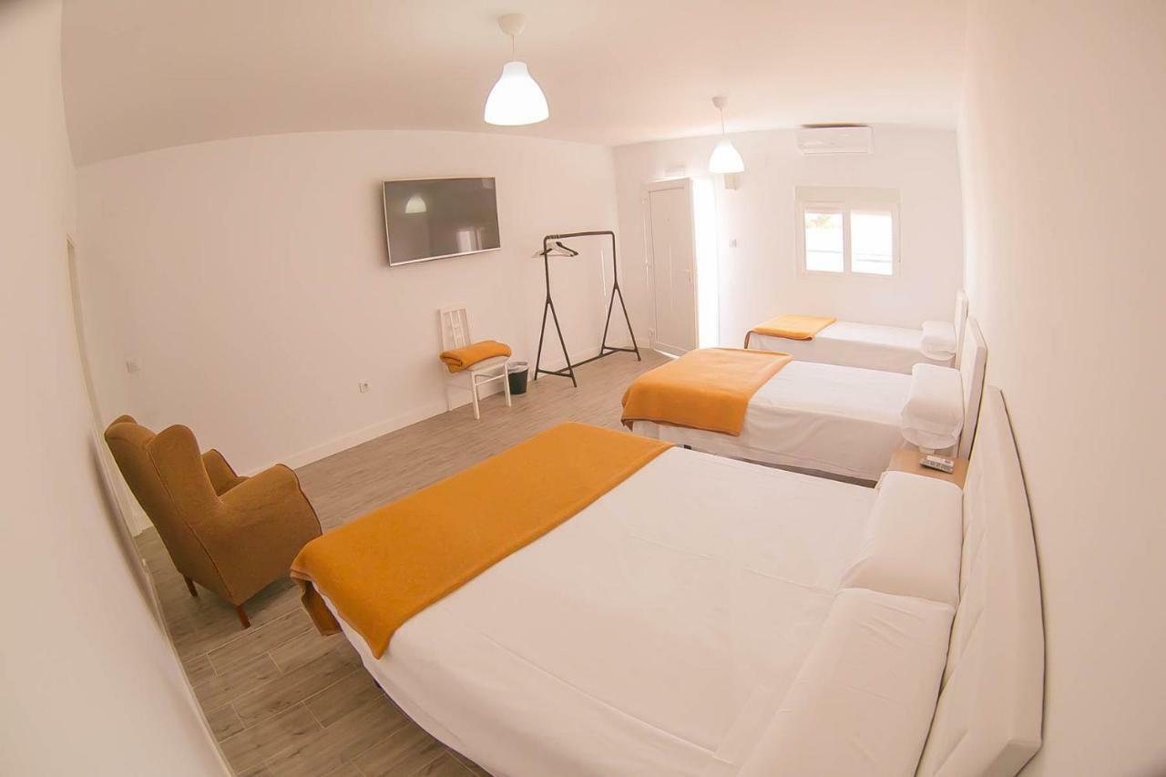 Hostal El Pinar Cadiz Puerto Real Extérieur photo