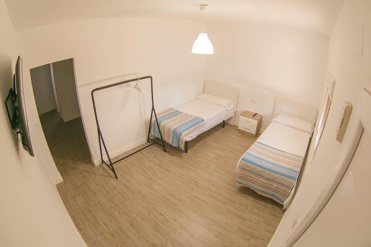 Hostal El Pinar Cadiz Puerto Real Extérieur photo